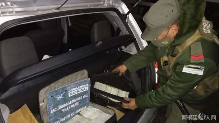 QUGRLI52N5ESHH22C5Y5MMIKZY