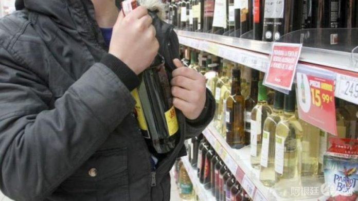 0028679753-696x391 0028679753-696x391