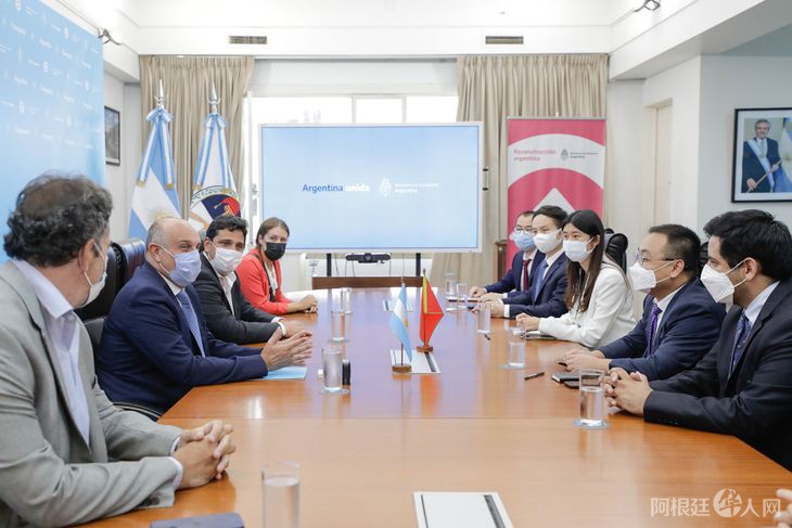 20-01-2022_el_ministro_de_transporte_dejpg