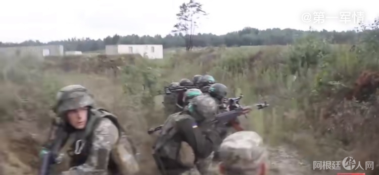 F3AC25F4-90F0-46E9-8724-AF0B004949C5