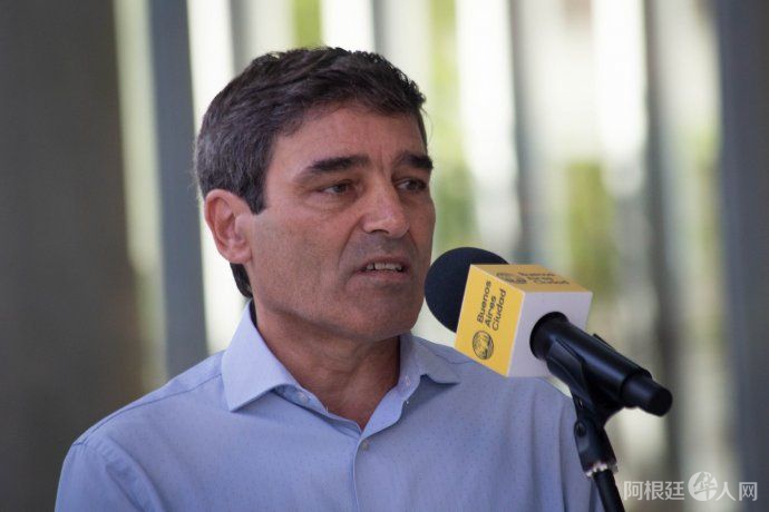 fernan-quirosjpg fernan-quirosjpg