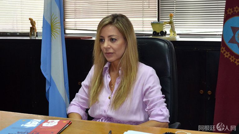 6JLEQIA6TZELHD45HR3IPAWMPM