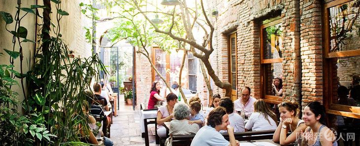 galeria-del-viejo-hotel-ciudad-2jpg