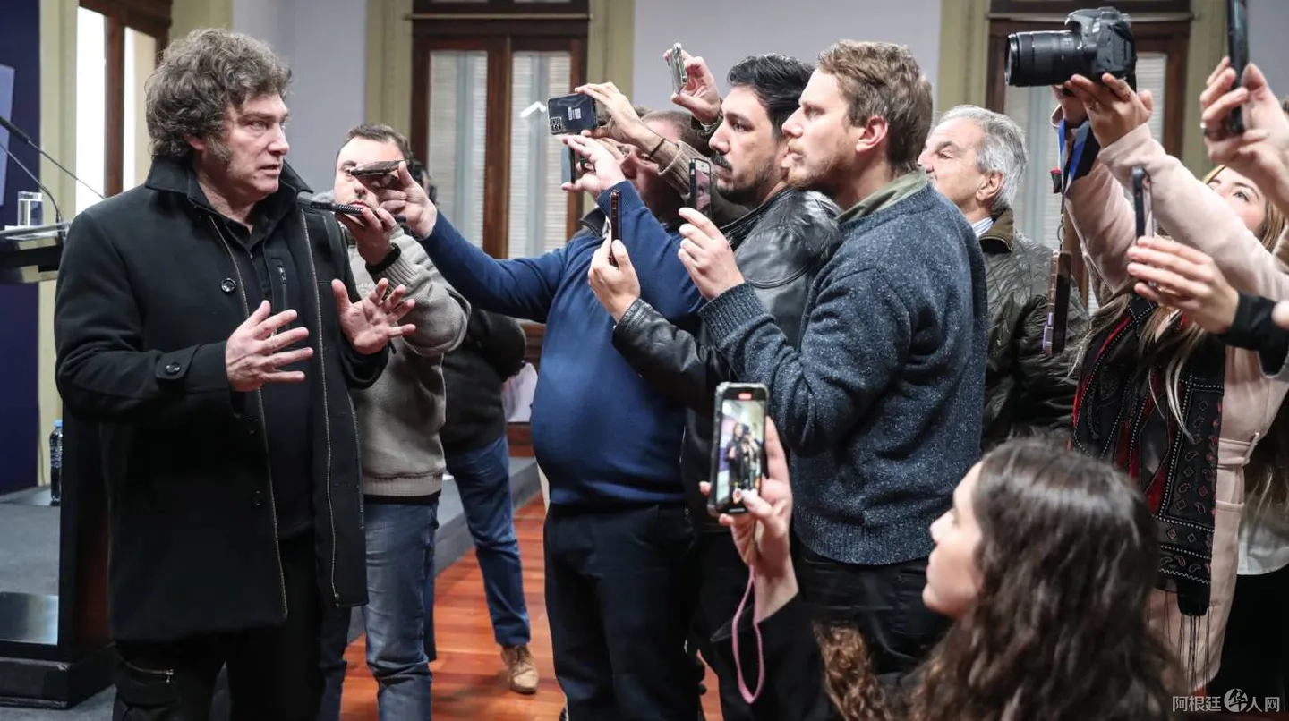 1-14516-UEiVPl1717512529431