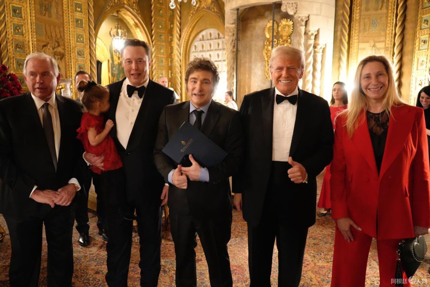 javier-milei-junto-a-donald-trump-y-elon-musk-en-mar-a-lago-florida-foto-presidencia-ZI6DGYMFWVDFRGXF5XY7GPULXU javier-milei-junto-a-donald-trump-y-elon-musk-en-mar-a-lago-florida-foto-presidencia-ZI6DGYMFWVDFRGXF5XY7GPULXU