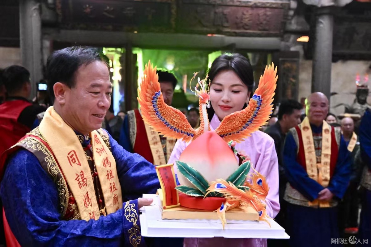 e4fa4c31134904d02d5c57e6b2d99597