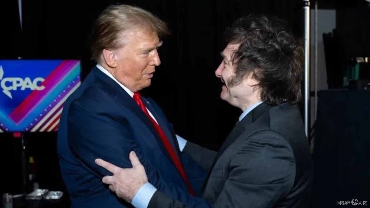 aseguran-que-el-gobierno-de-trump-freno-el-tramite-para-que-los-argentinos-puedan-viajar-sin-visa-a-eeuu-foto-presidencia-argentina-B3275QALFJHOTDTYWYWE43NPEY aseguran-que-el-gobierno-de-trump-freno-el-tramite-para-que-los-argentinos-puedan-viajar-sin-visa-a-eeuu-foto-presidencia-argentina-B3275QALFJHOTDTYWYWE43NPEY