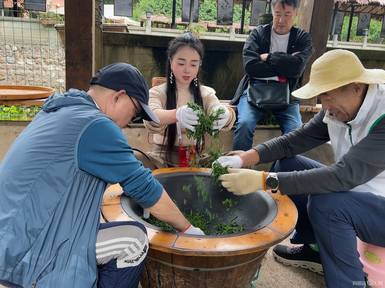 6ded8bd59a96b2c1cc7cb5d4f4cec1e3 6ded8bd59a96b2c1cc7cb5d4f4cec1e3